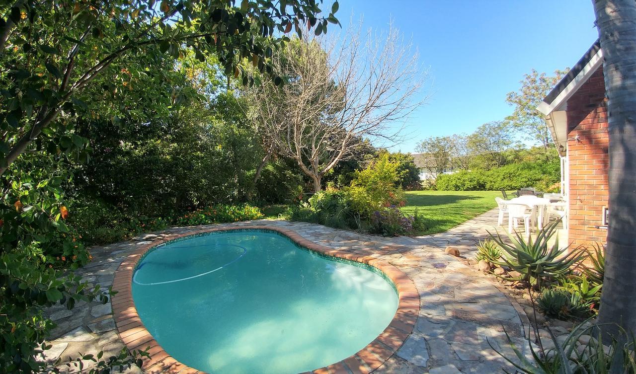 Besigheim Bed & Breakfast Stellenbosch Bagian luar foto