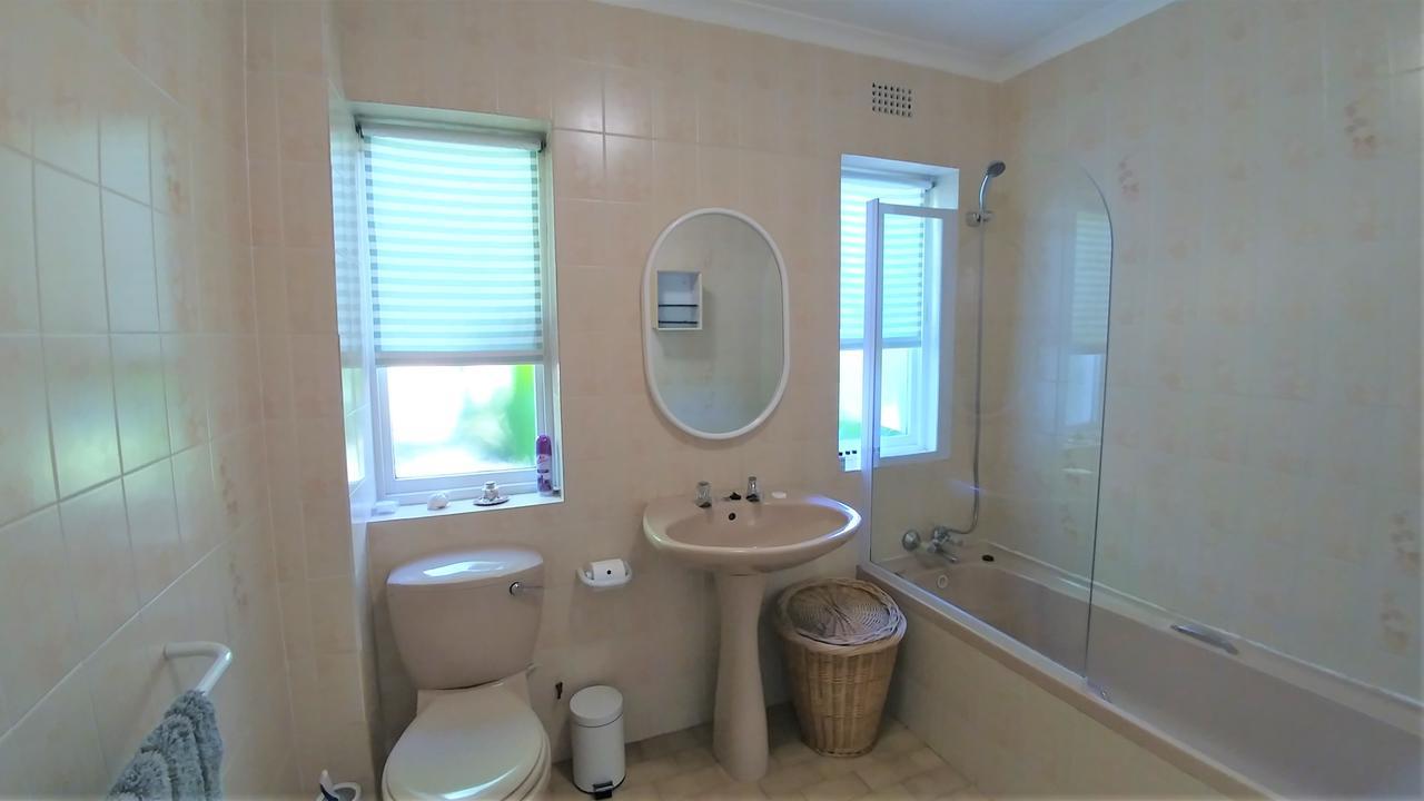 Besigheim Bed & Breakfast Stellenbosch Bagian luar foto