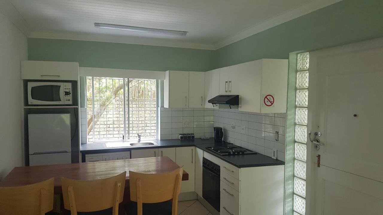 Besigheim Bed & Breakfast Stellenbosch Bagian luar foto
