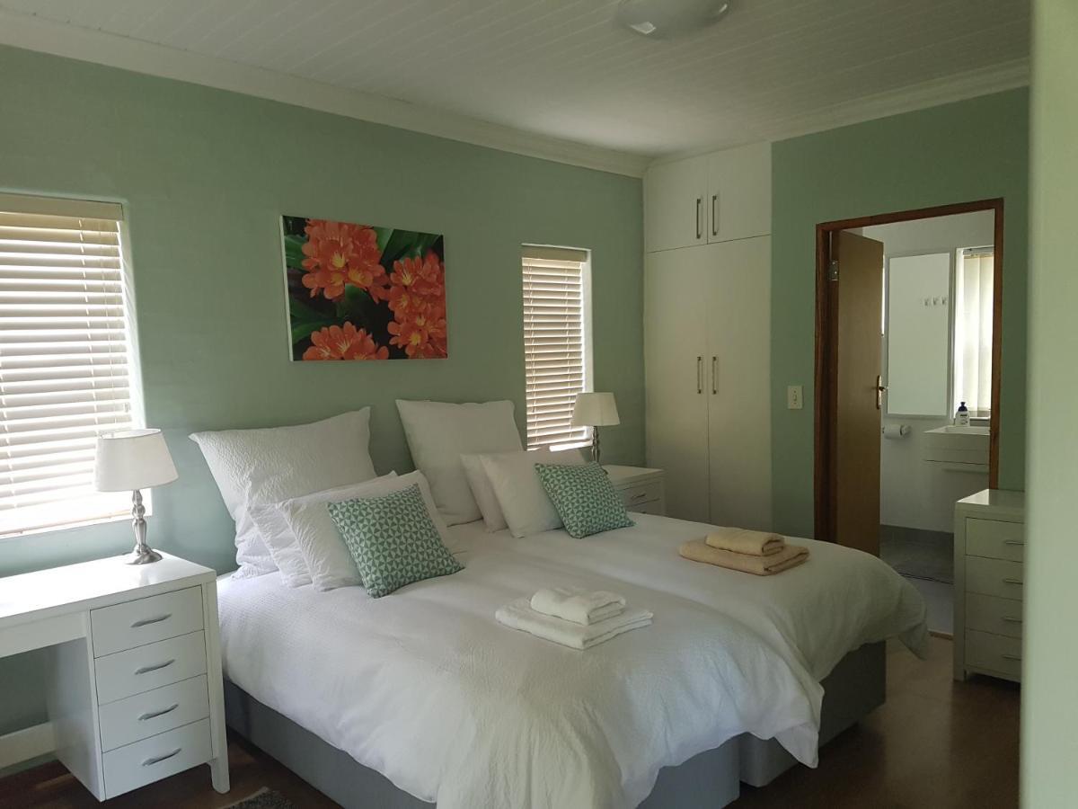 Besigheim Bed & Breakfast Stellenbosch Bagian luar foto