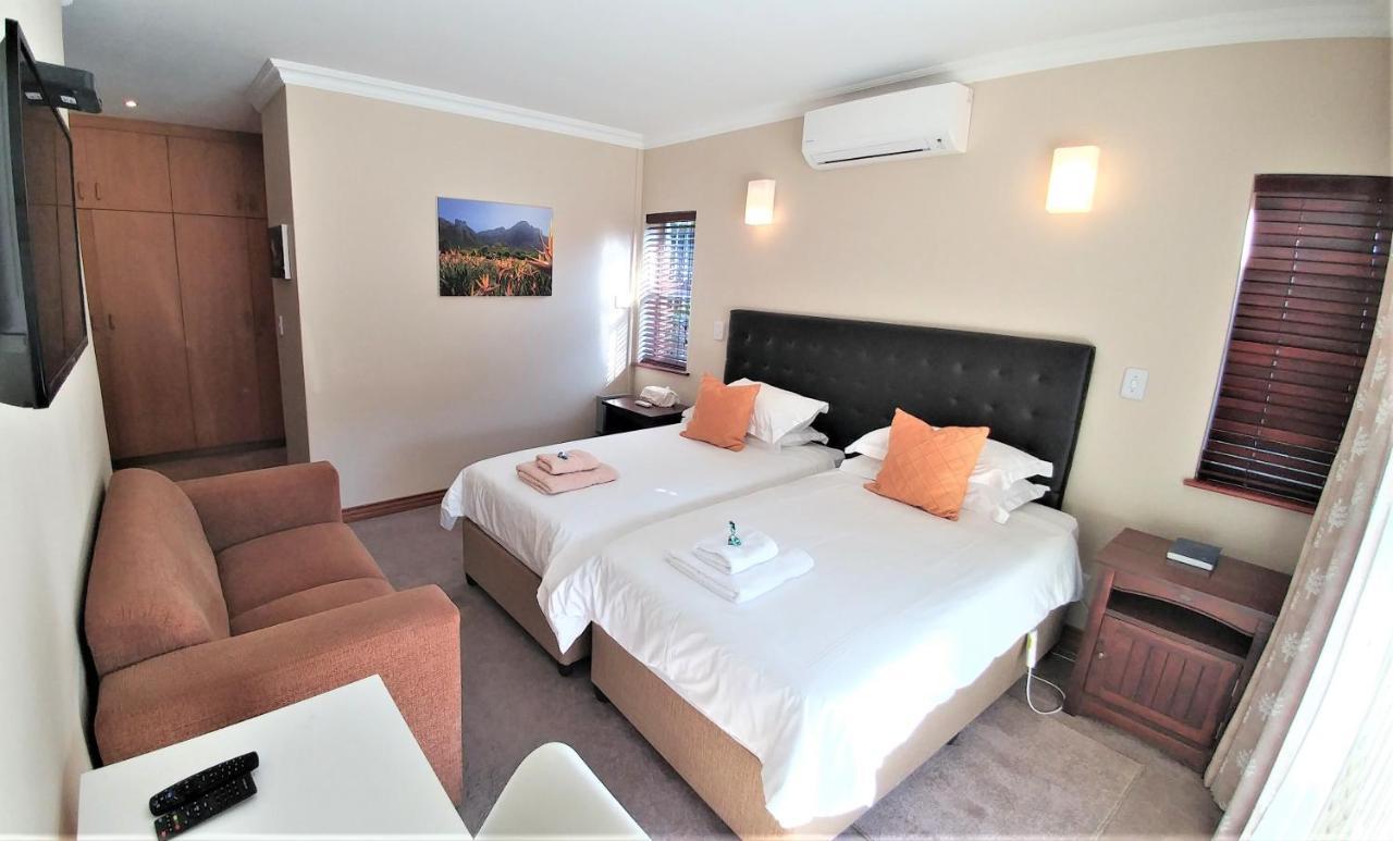 Besigheim Bed & Breakfast Stellenbosch Bagian luar foto